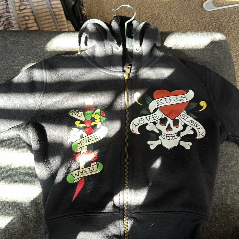 Women’s XS BLACK ED HARDY hoodie